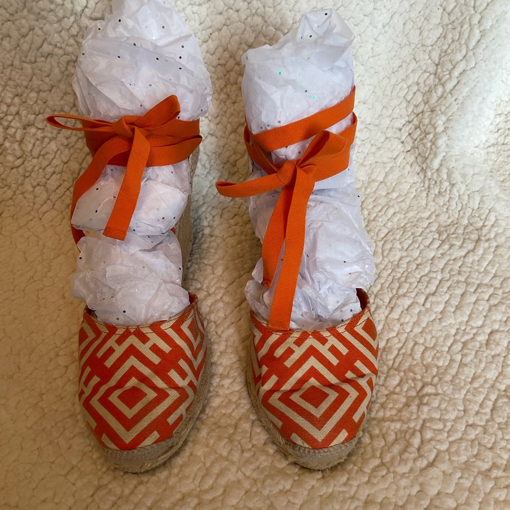 🌞☀️ Get ready for summer!Tory Burch wrap around ankle espadrilles - Picture 4 of 5